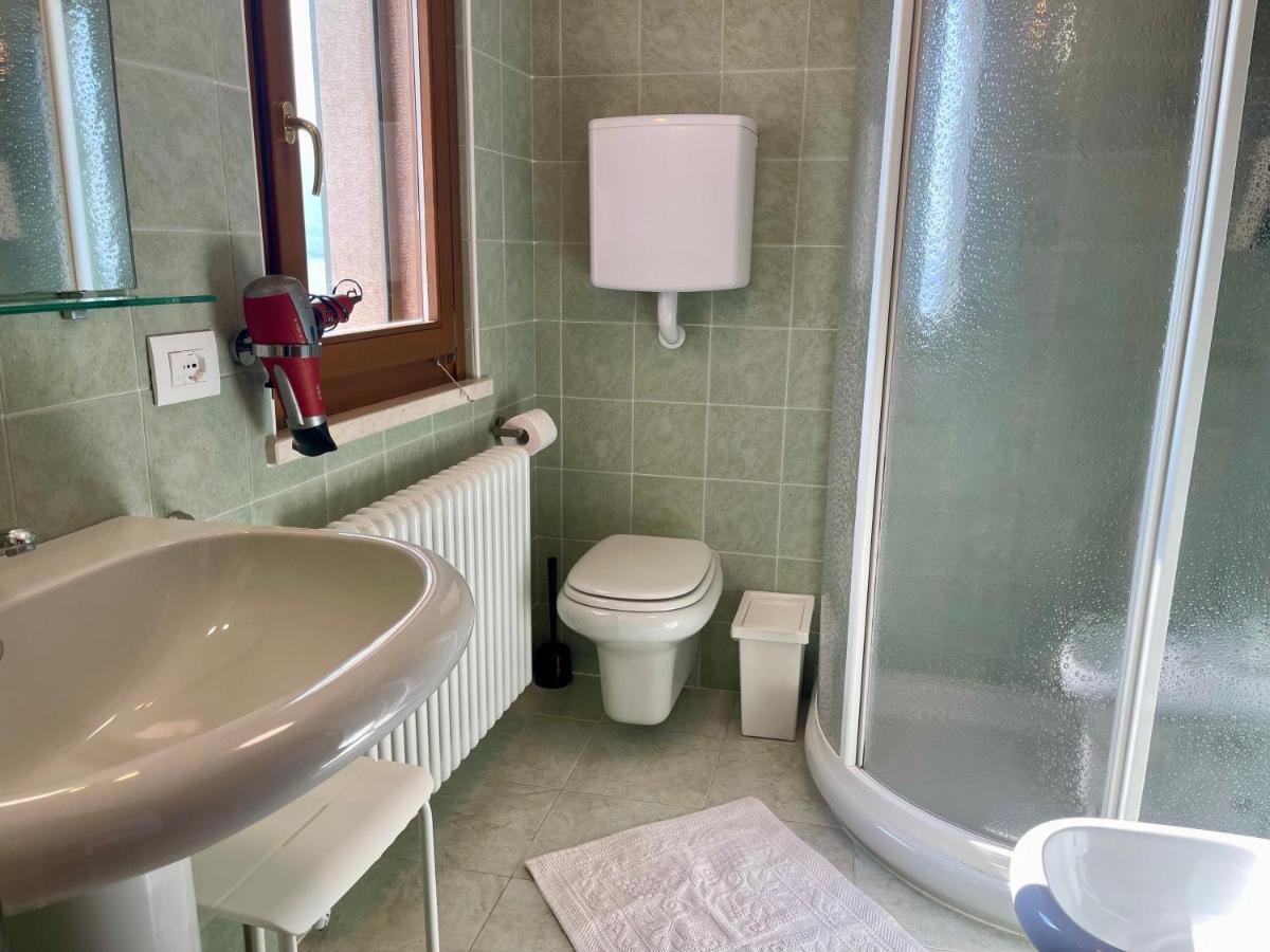 Appartement Casa Prima Vista à Torri Del Benaco Extérieur photo